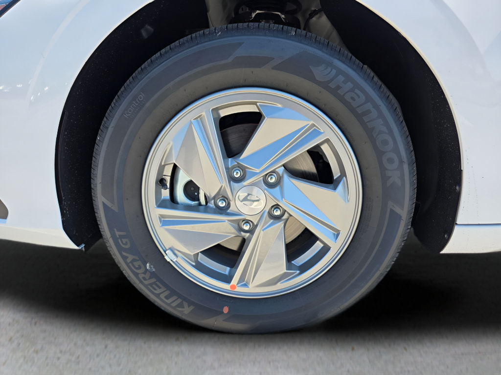 New 2026 Hyundai Elantra SE FWD image 10