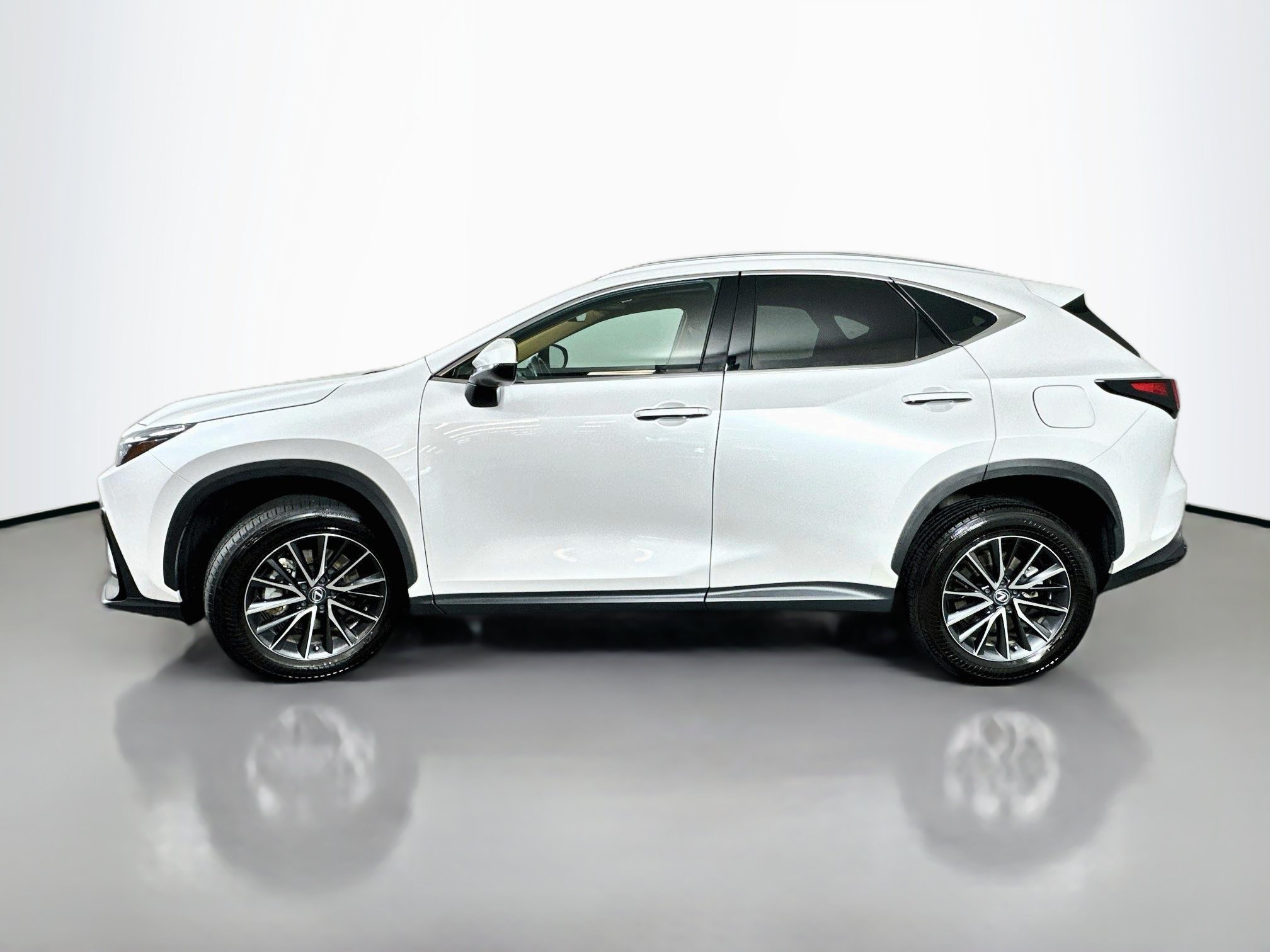 Certified 2024 Lexus NX 350h AWD w/ Cold Area Package image 4