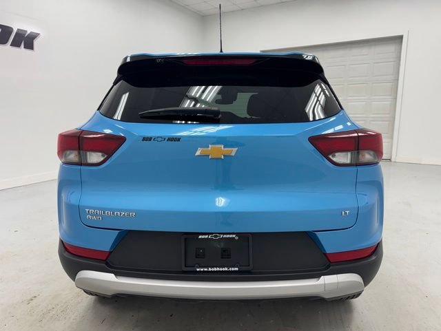 Used 2025 Chevrolet TrailBlazer LT AWD/4WD image 6