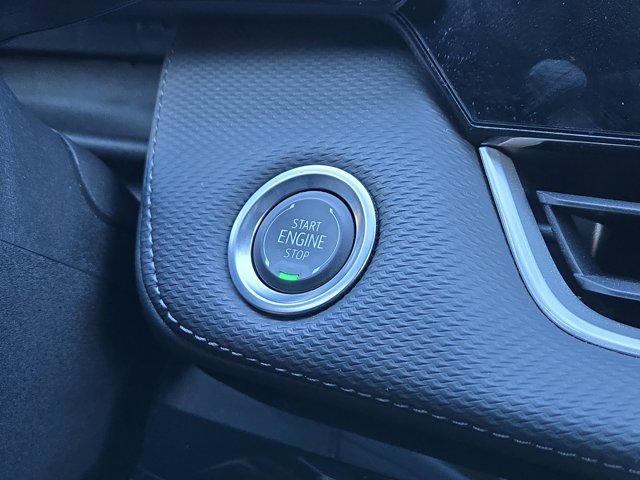 Used 2025 Chevrolet Equinox LT AWD/4WD image 26