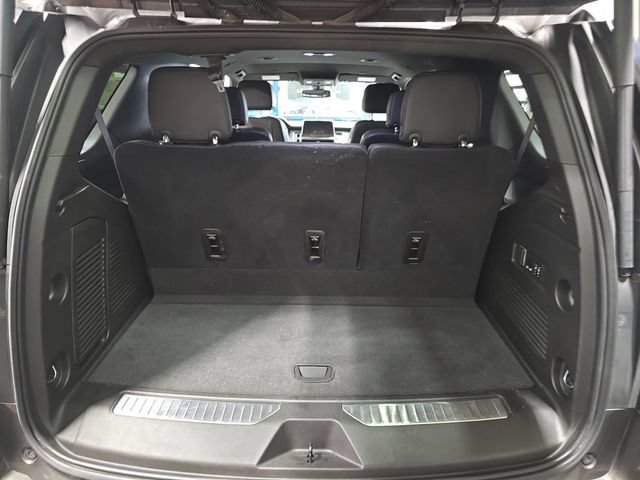 Used 2021 Chevrolet Tahoe Z71 w/ Z71 Off-Road Package AWD/4WD image 17