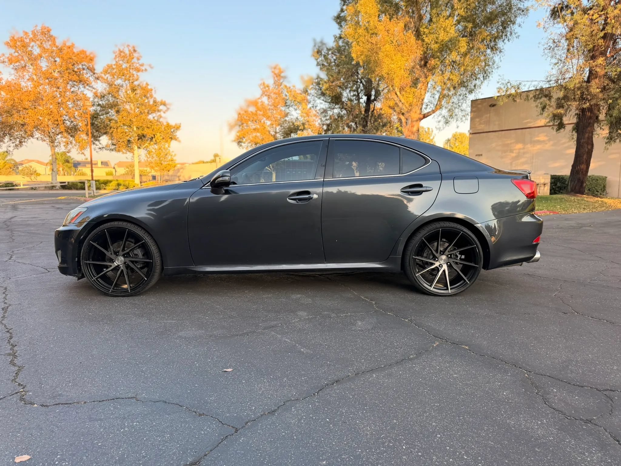 Used 2010 Lexus IS 250 w/ Preferred Accessory Package RWD image 8