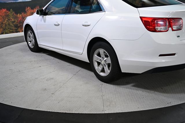 Used 2016 Chevrolet Malibu LT image 7