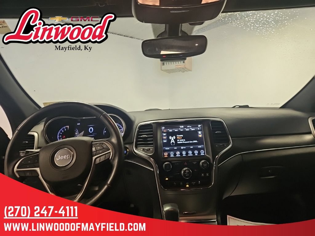 Used 2018 Jeep Grand Cherokee Limited AWD/4WD image 17