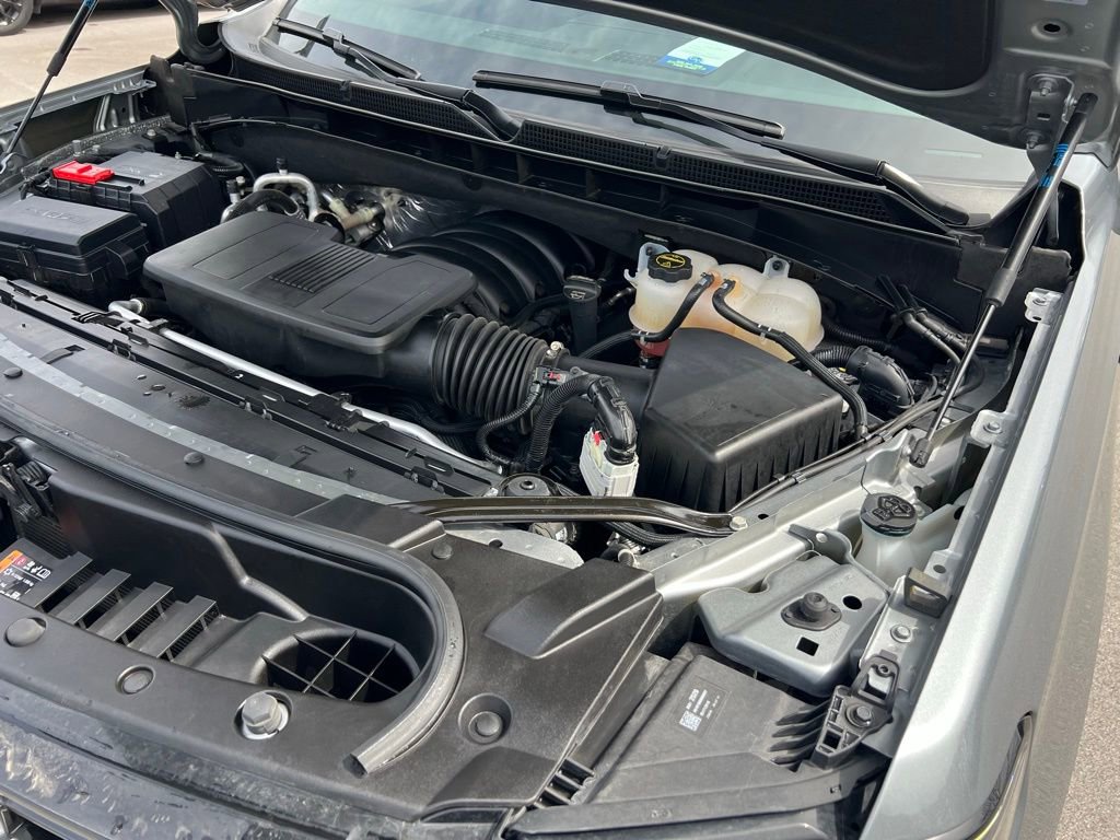 Used 2025 GMC Yukon XL Elevation image 60