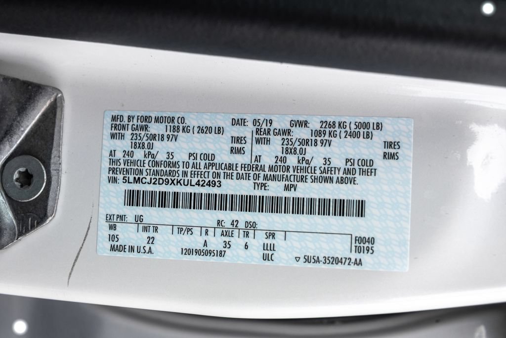 Used 2019 Lincoln MKC Select w/ Select Plus Package AWD/4WD image 37