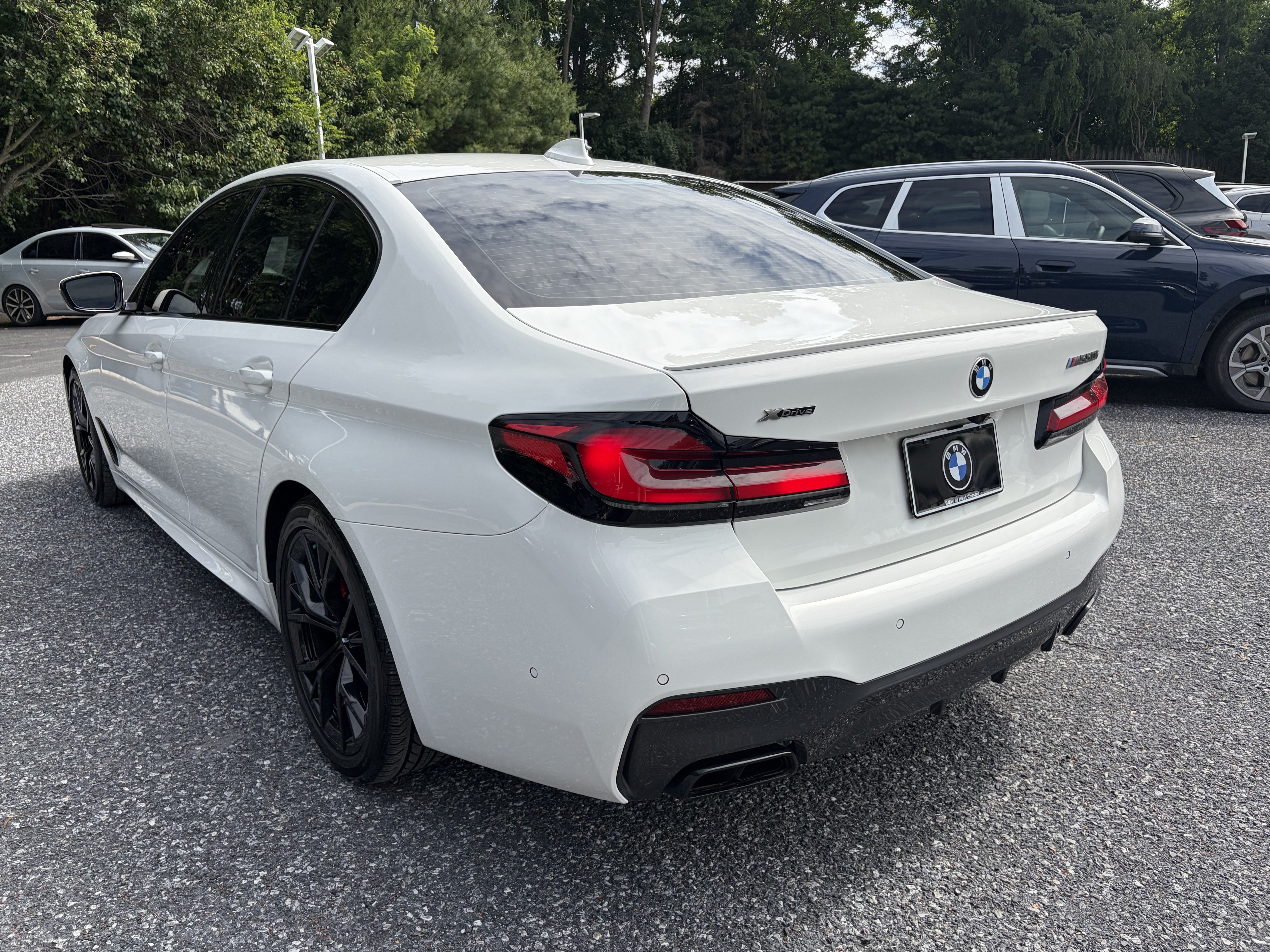 Used 2021 BMW M550i xDrive AWD/4WD image 5