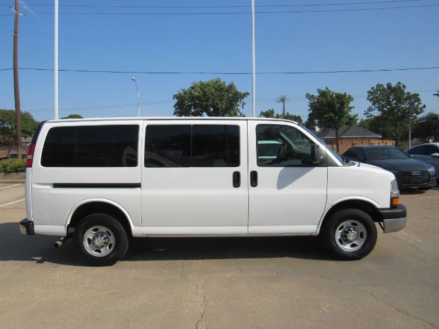 Used 2014 Chevrolet Express 3500 LT w/ LT Preferred Equipment Group image 4