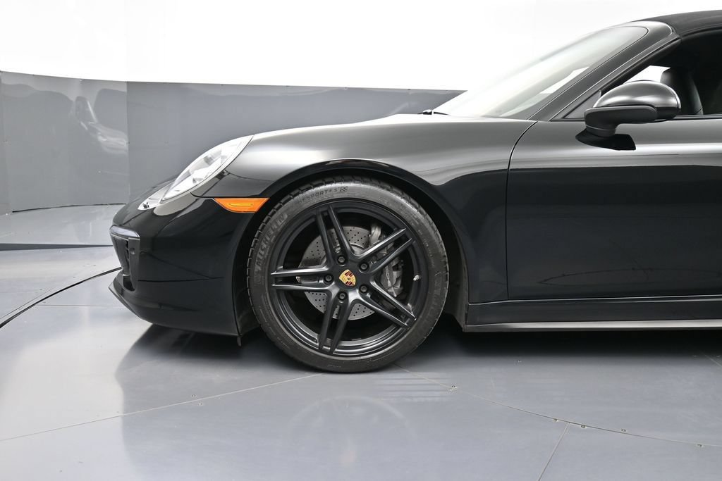 Certified 2017 Porsche 911 Targa 4 AWD/4WD image 12
