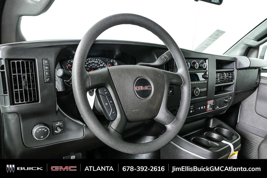 New 2025 GMC Savana 2500 w/ Driver Convenience Package RWD image 4
