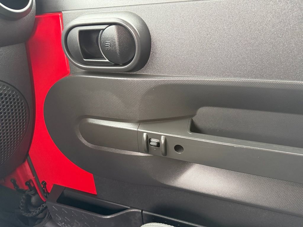 Used 2009 Jeep Wrangler X image 21