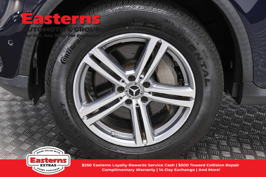 Used 2022 Mercedes-Benz GLC 300 4MATIC image 34