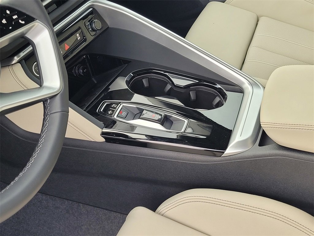 New 2025 Audi Q5 Premium Plus image 13