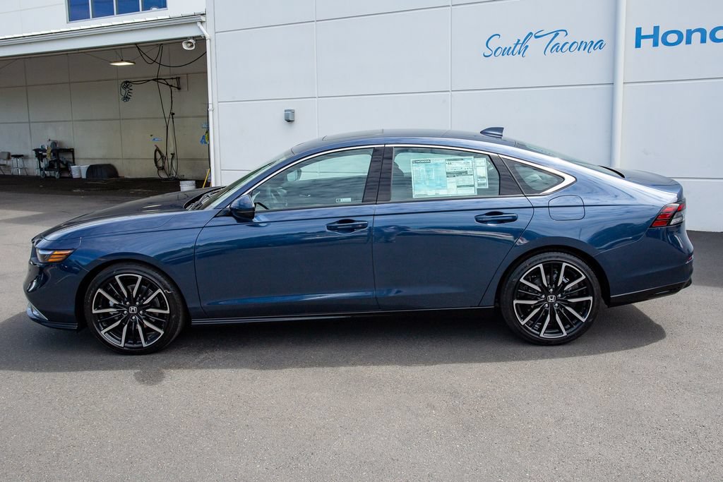 New 2026 Honda Accord Touring image 9