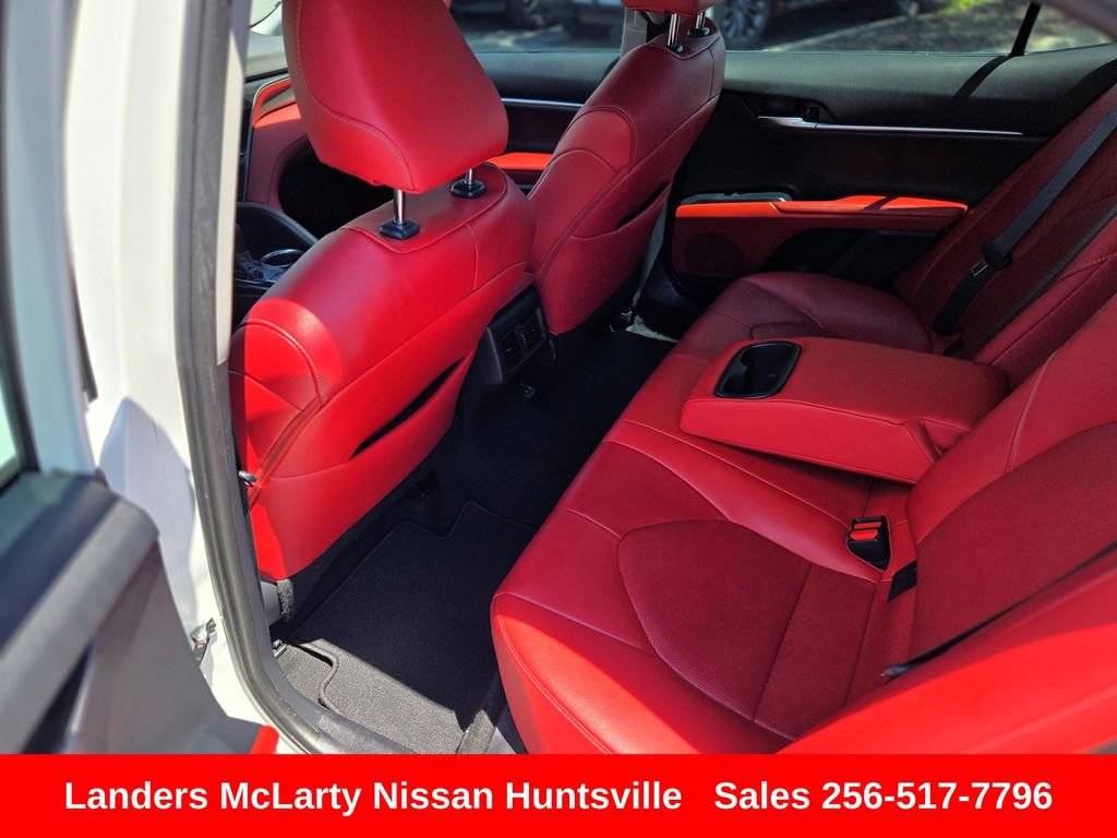 Used 2019 Toyota Camry XSE FWD image 14