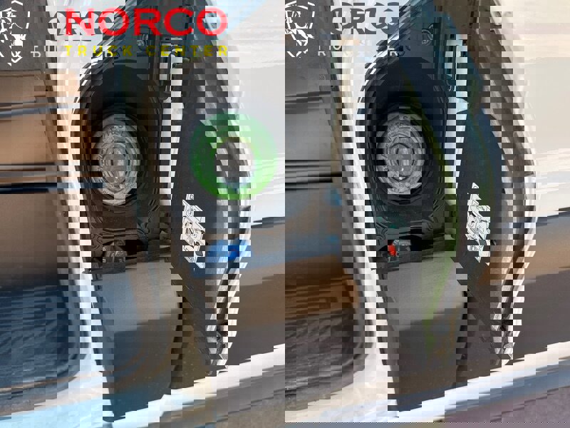 Used 2017 Ford Transit 350 XLT RWD image 27