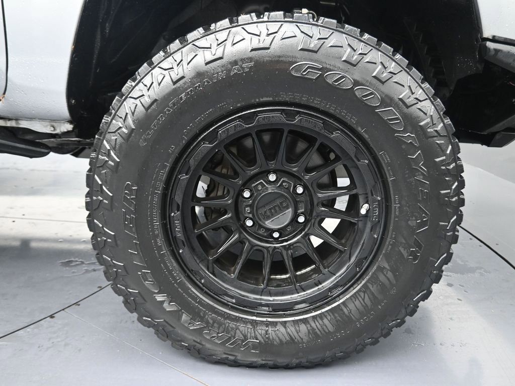 Used 2022 Toyota Tacoma SR w/ SR Convenience Package RWD image 5