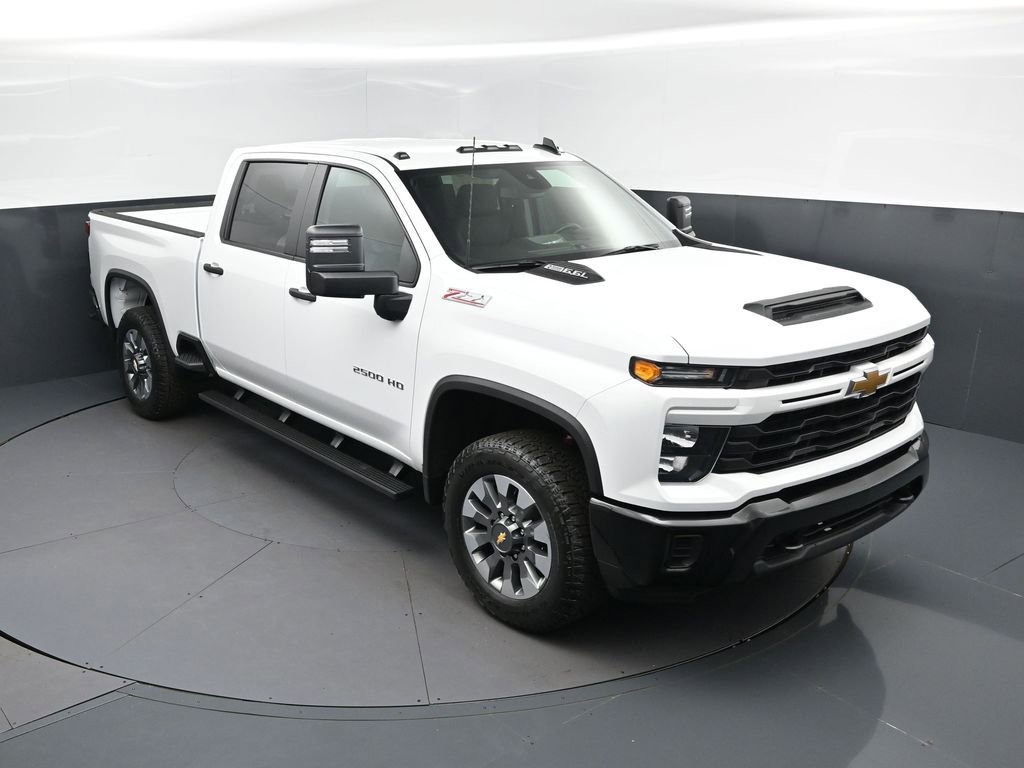 New 2026 Chevrolet Silverado 2500 Custom w/ Z71 Off-Road Package