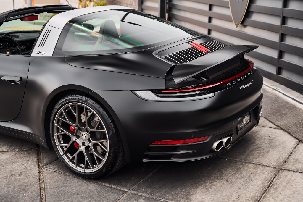 Used 2021 Porsche 911 Targa 4S AWD/4WD image 10