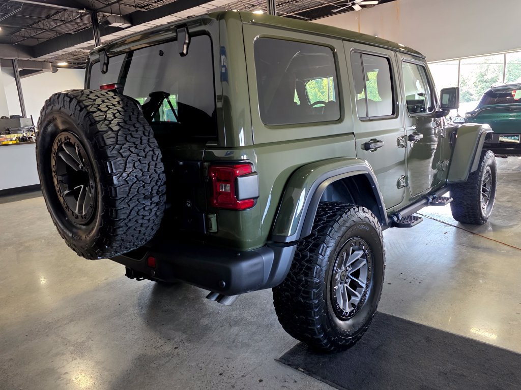 Used 2024 Jeep Wrangler Unlimited Rubicon 392 AWD/4WD image 4