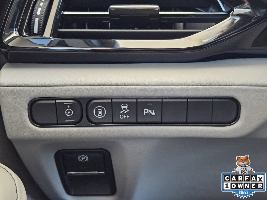 Certified 2026 Acura MDX w/ Technology Package FWD image 21