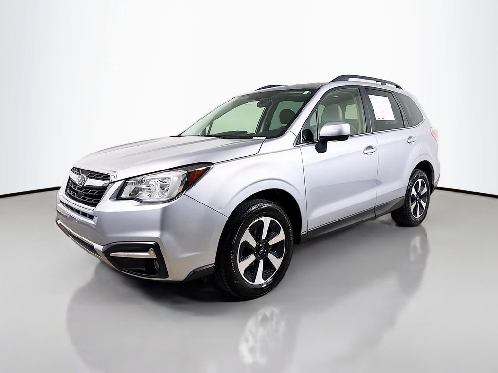Used 2017 Subaru Forester 2.5i Limited w/ Popular Package #2 image 3