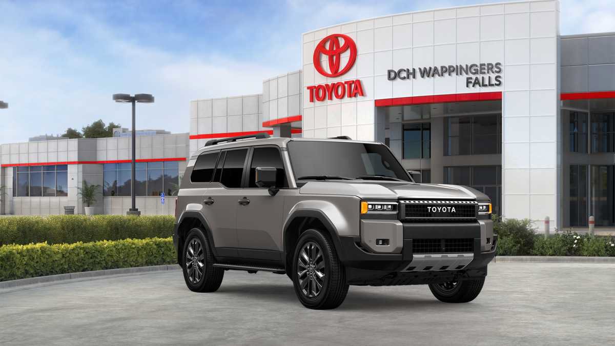 New 2027 Toyota Land Cruiser w/ Premium Package AWD/4WD image 17