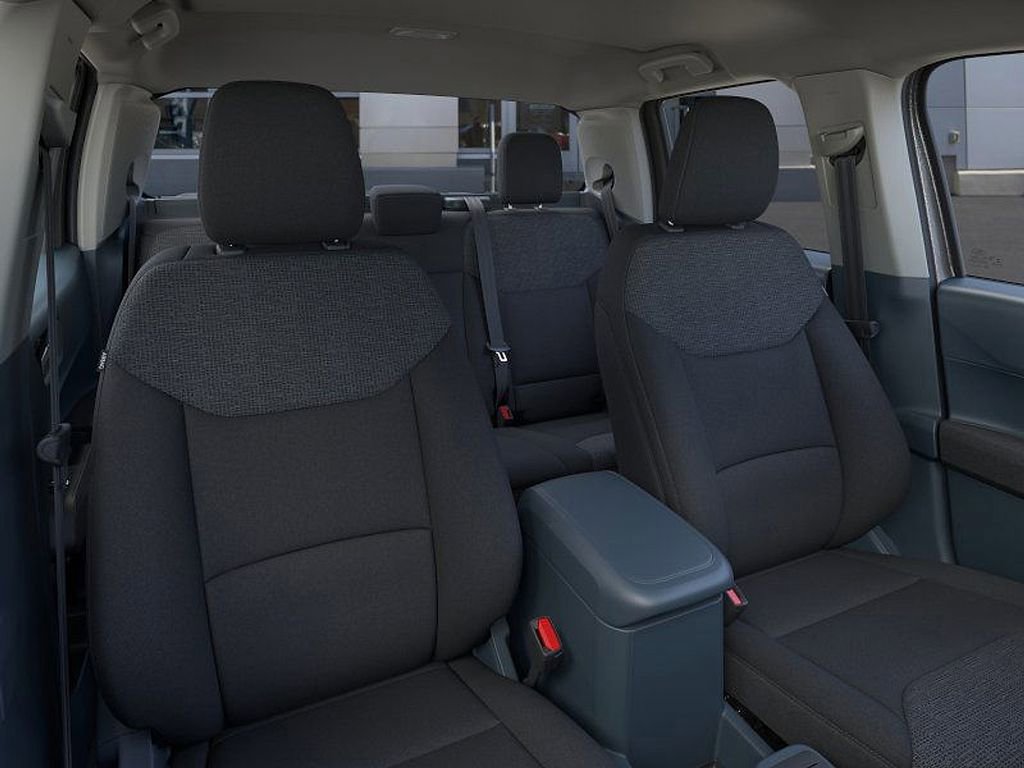 New 2025 Ford Maverick XL image 10