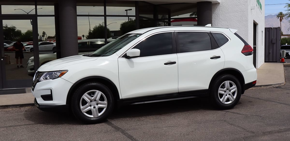 Used 2018 Nissan Rogue S FWD image 7