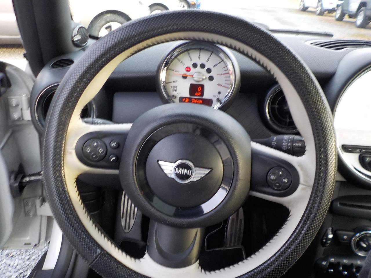 Used 2012 MINI Cooper S image 12