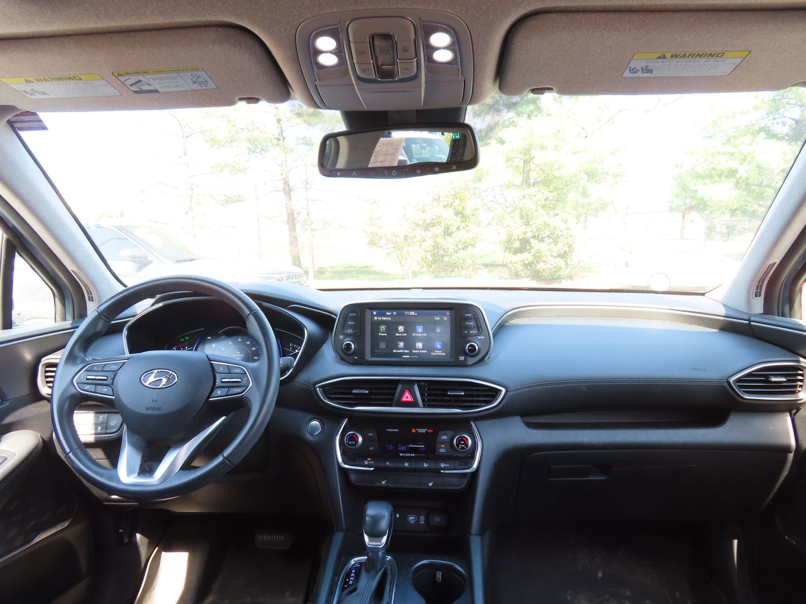 Used 2020 Hyundai Santa Fe SEL w/ Convenience + Premium Package image 17