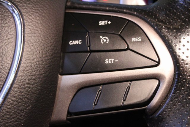 Used 2019 Dodge Challenger R/T w/ Blacktop Package image 21