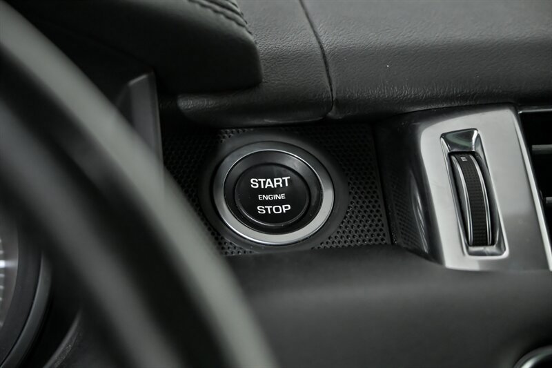 Used 2016 Land Rover Range Rover Sport HSE AWD/4WD image 29