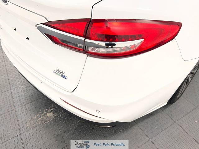 Used 2020 Ford Fusion SE image 13