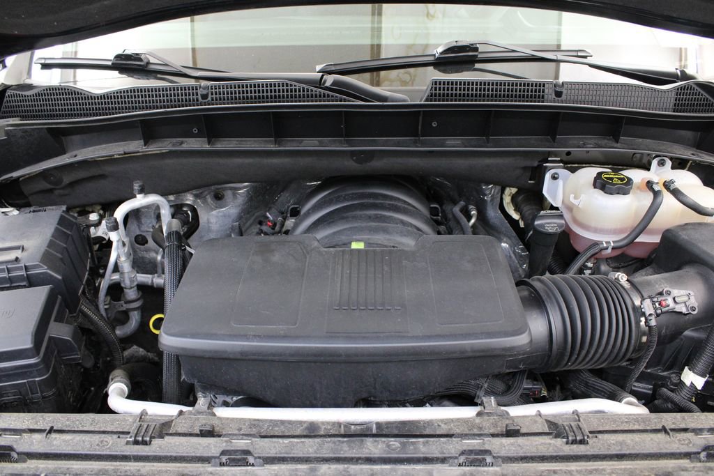 Used 2025 GMC Sierra 1500 SLT AWD/4WD image 33