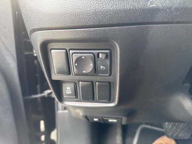 Used 2017 Nissan Juke S image 10