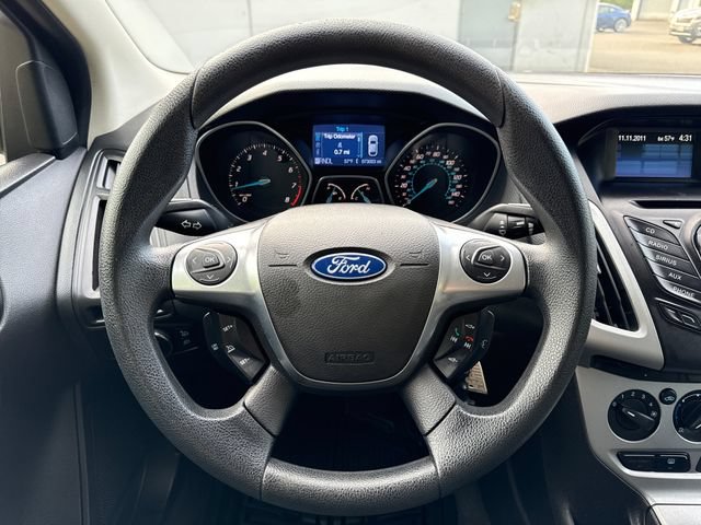 Used 2012 Ford Focus SE FWD image 19