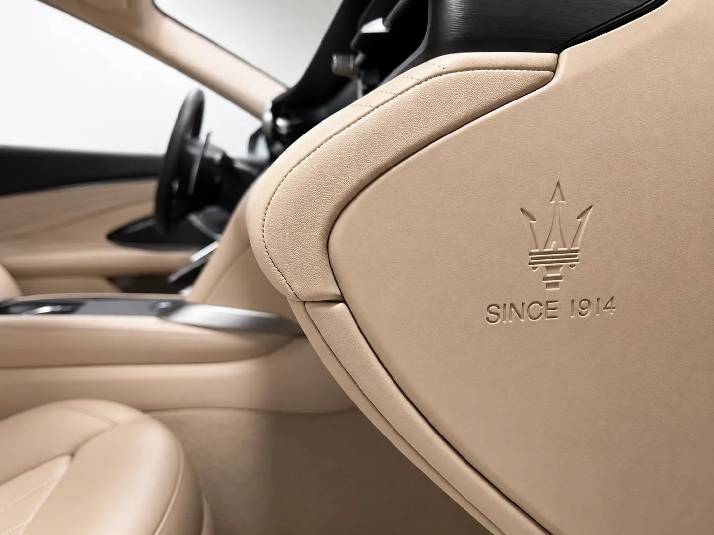 Used 2024 Maserati GranTurismo Modena AWD/4WD image 21