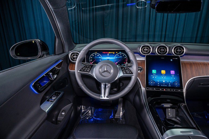 Certified 2026 Mercedes-Benz GLC 300 image 14