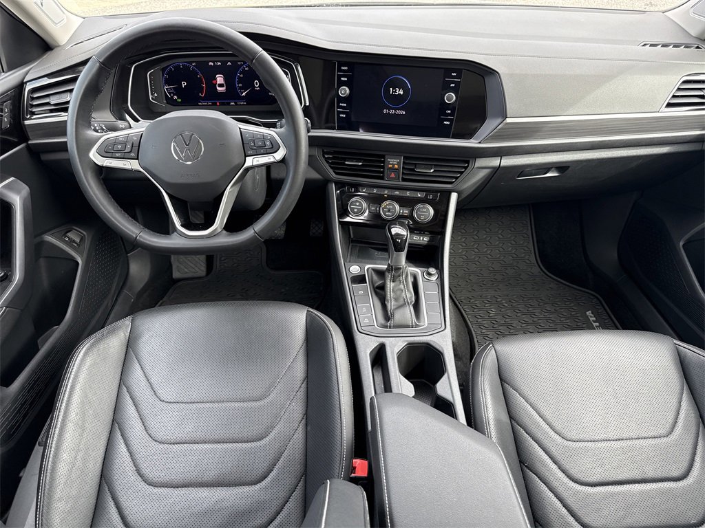 Used 2024 Volkswagen Jetta SEL image 19