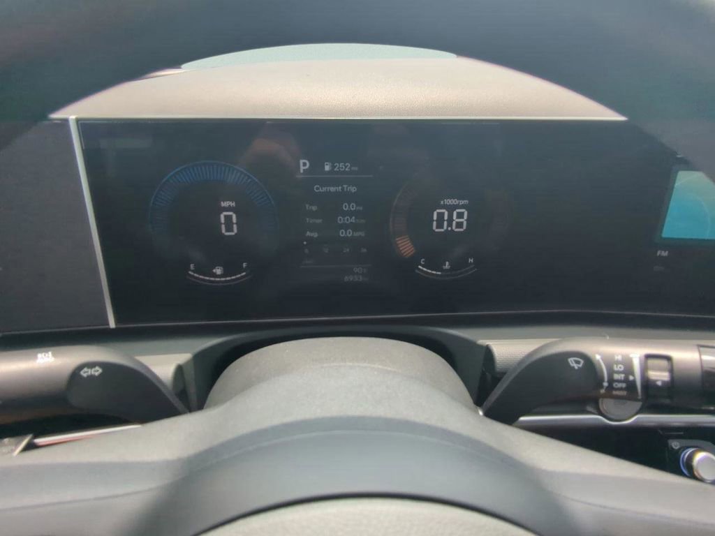Used 2026 Hyundai Santa Cruz SEL FWD image 22