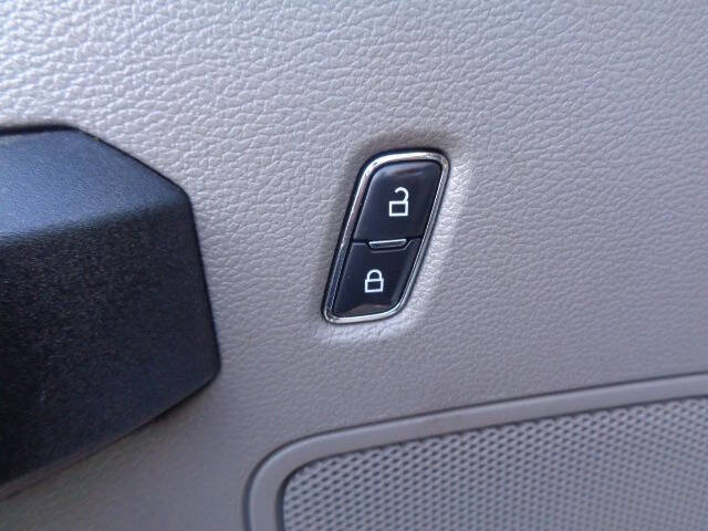 Used 2019 Ford F250 XL w/ XL Value Package image 19