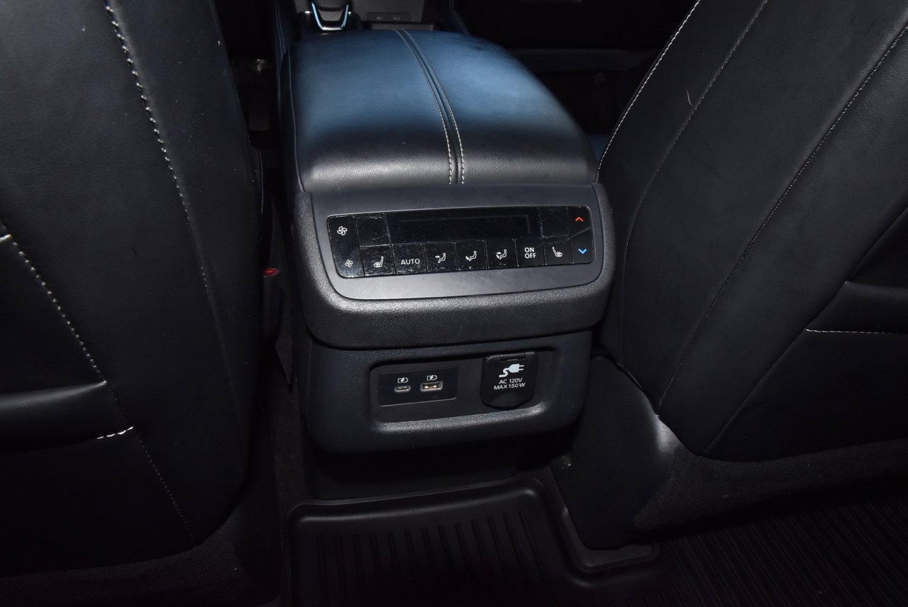 Used 2022 Nissan Pathfinder Platinum w/ Lighting Package (N93) AWD/4WD image 20