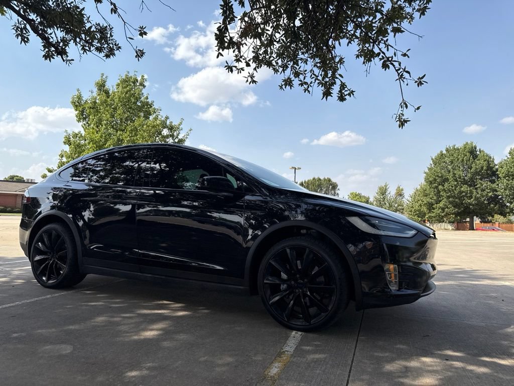 Used 2018 Tesla Model X 75D AWD/4WD image 29