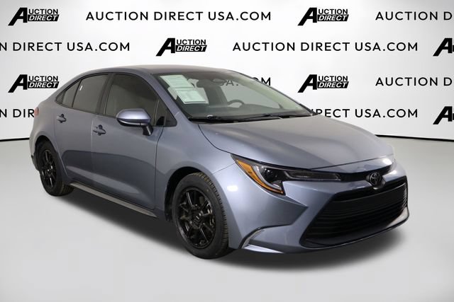 Used 2025 Toyota Corolla LE w/ Convenience Package FWD image 36