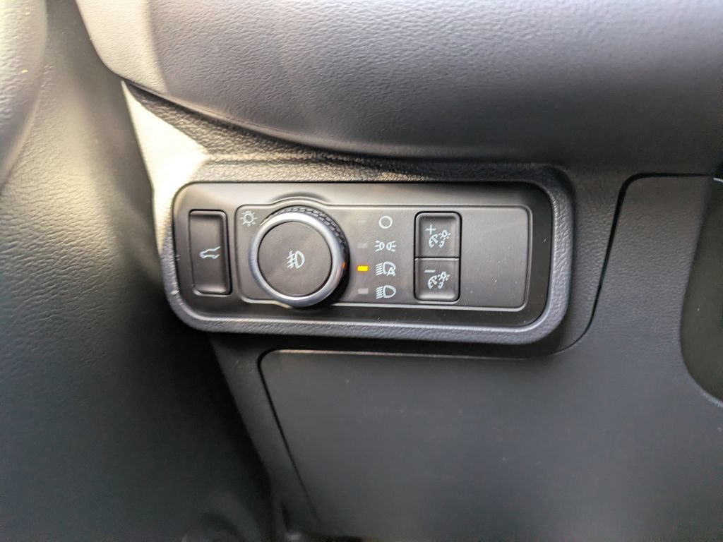 New 2026 Ford Explorer ST-Line w/ Premium Package RWD image 31
