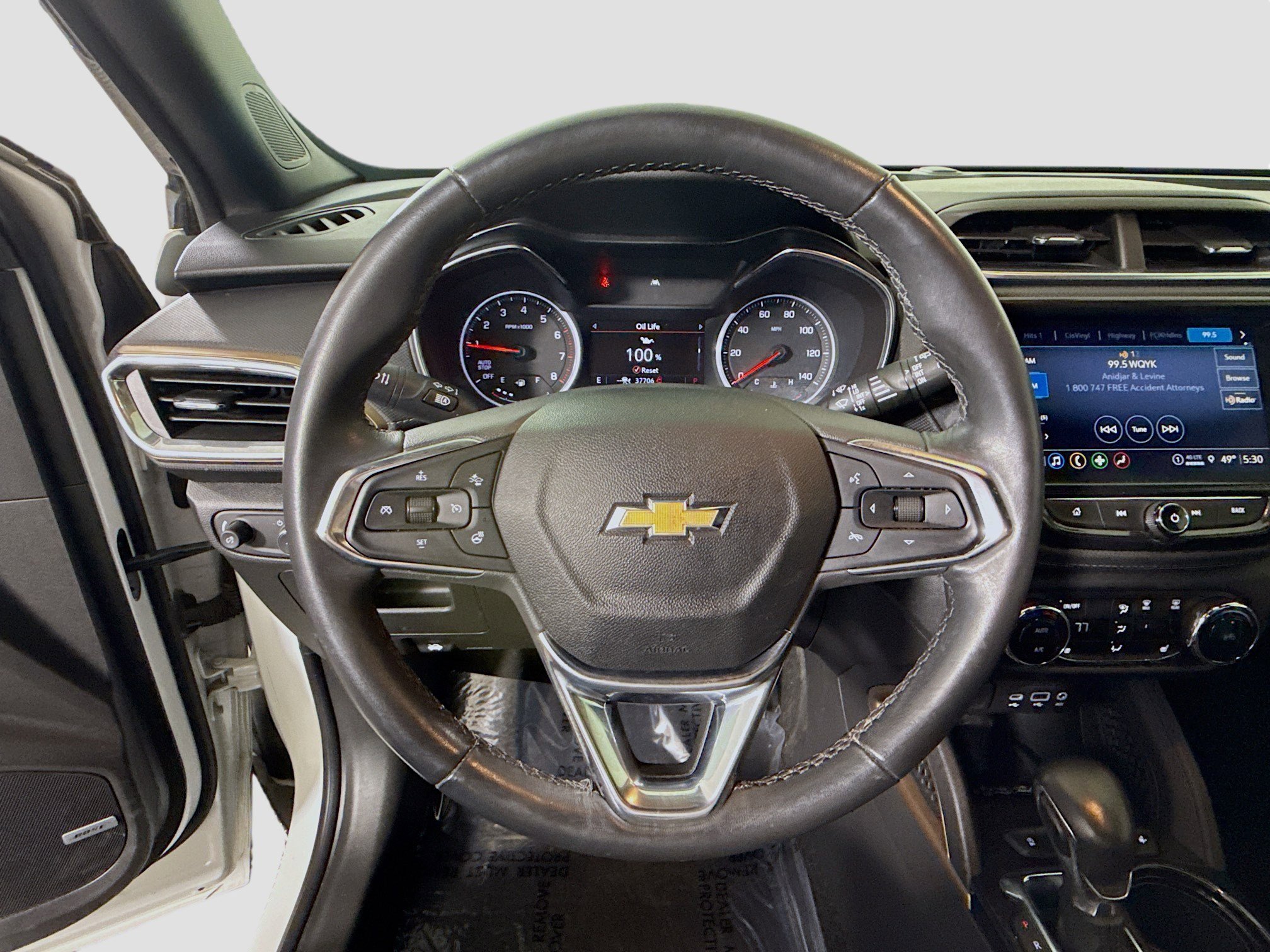 Used 2023 Chevrolet TrailBlazer ACTIV w/ Technology Package image 13