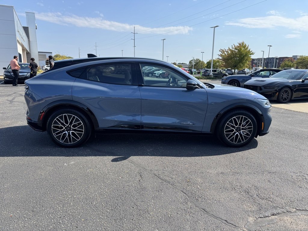 Certified 2024 Ford Mustang Mach-E Premium image 4