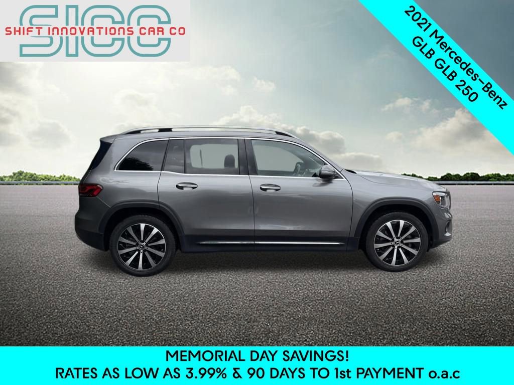 Used 2021 Mercedes-Benz GLB 250 4MATIC image 7