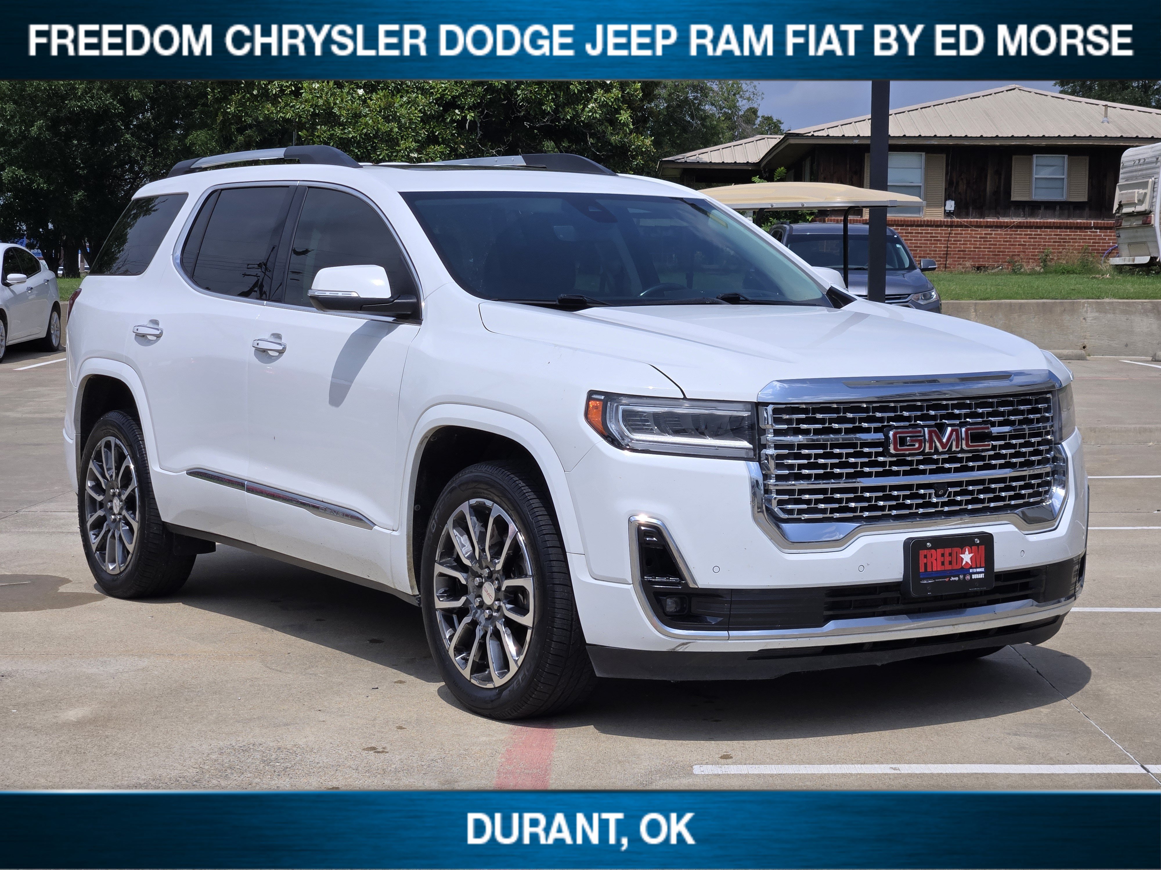 Used 2020 GMC Acadia Denali w/ Technology Package FWD video 2